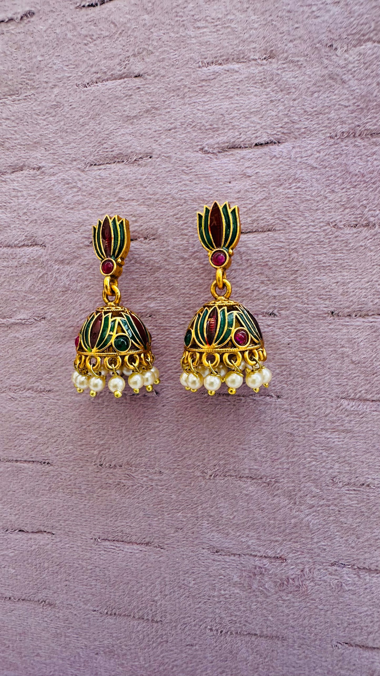 Lotus Ruby Chandbalis