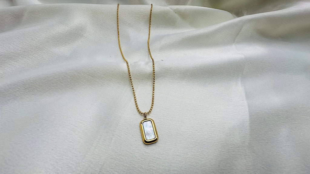 Rectangle Necklace