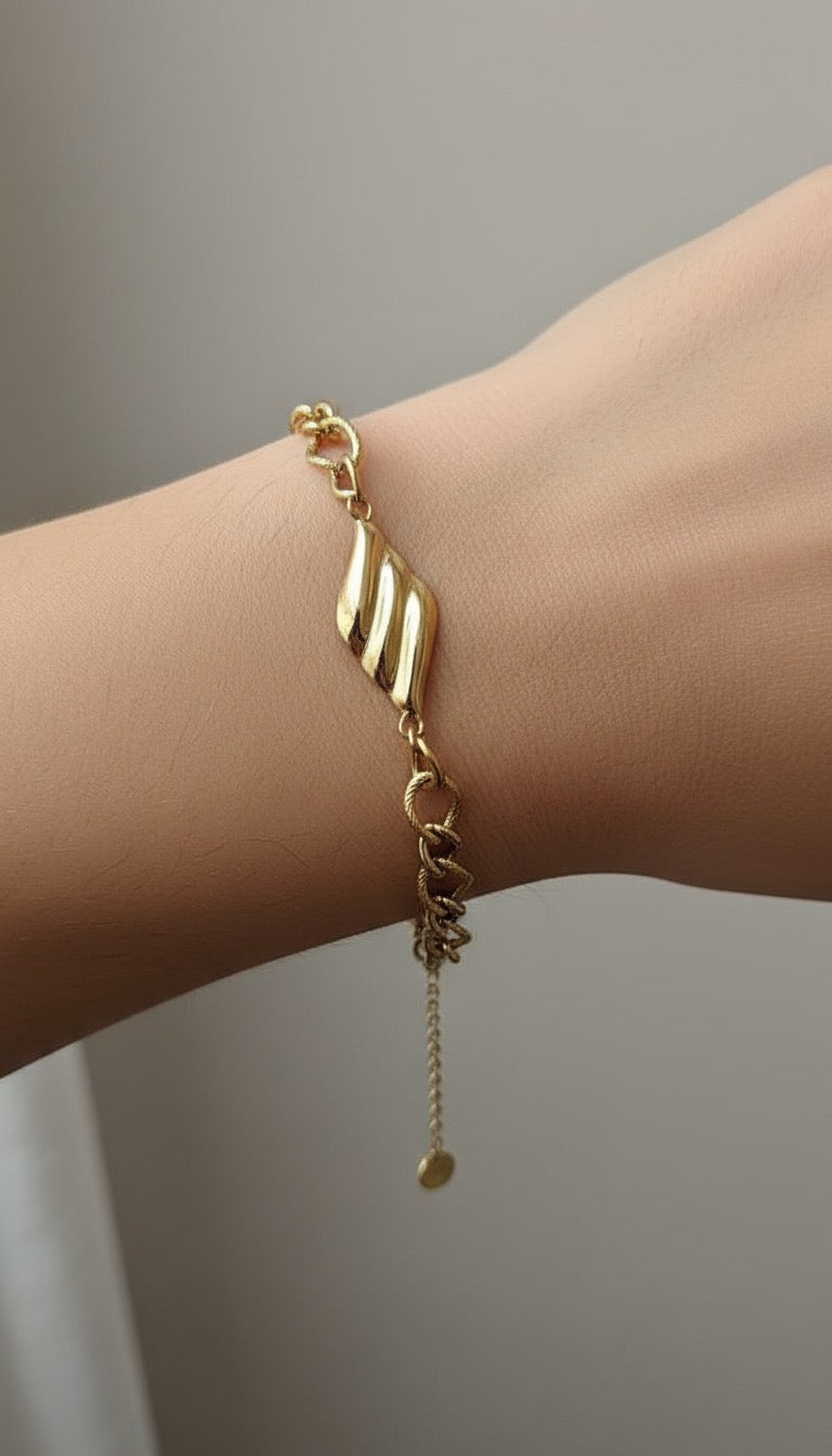 Ripple Chain Bracelet