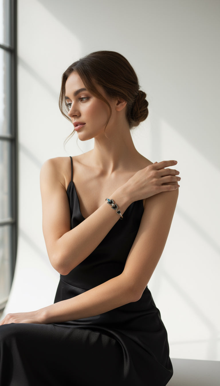 Black Bloom Bracelet