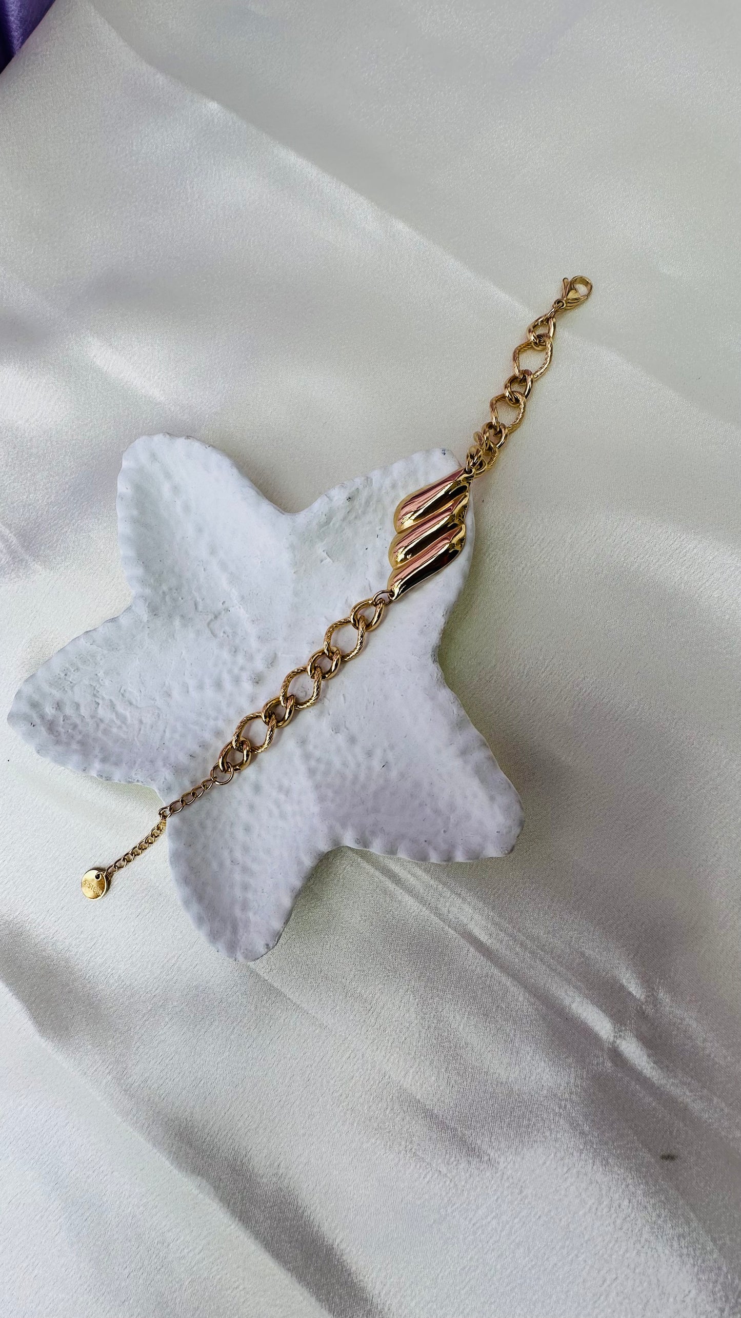 Ripple Chain Bracelet