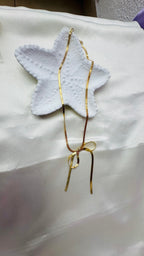 Bow Elegance necklace