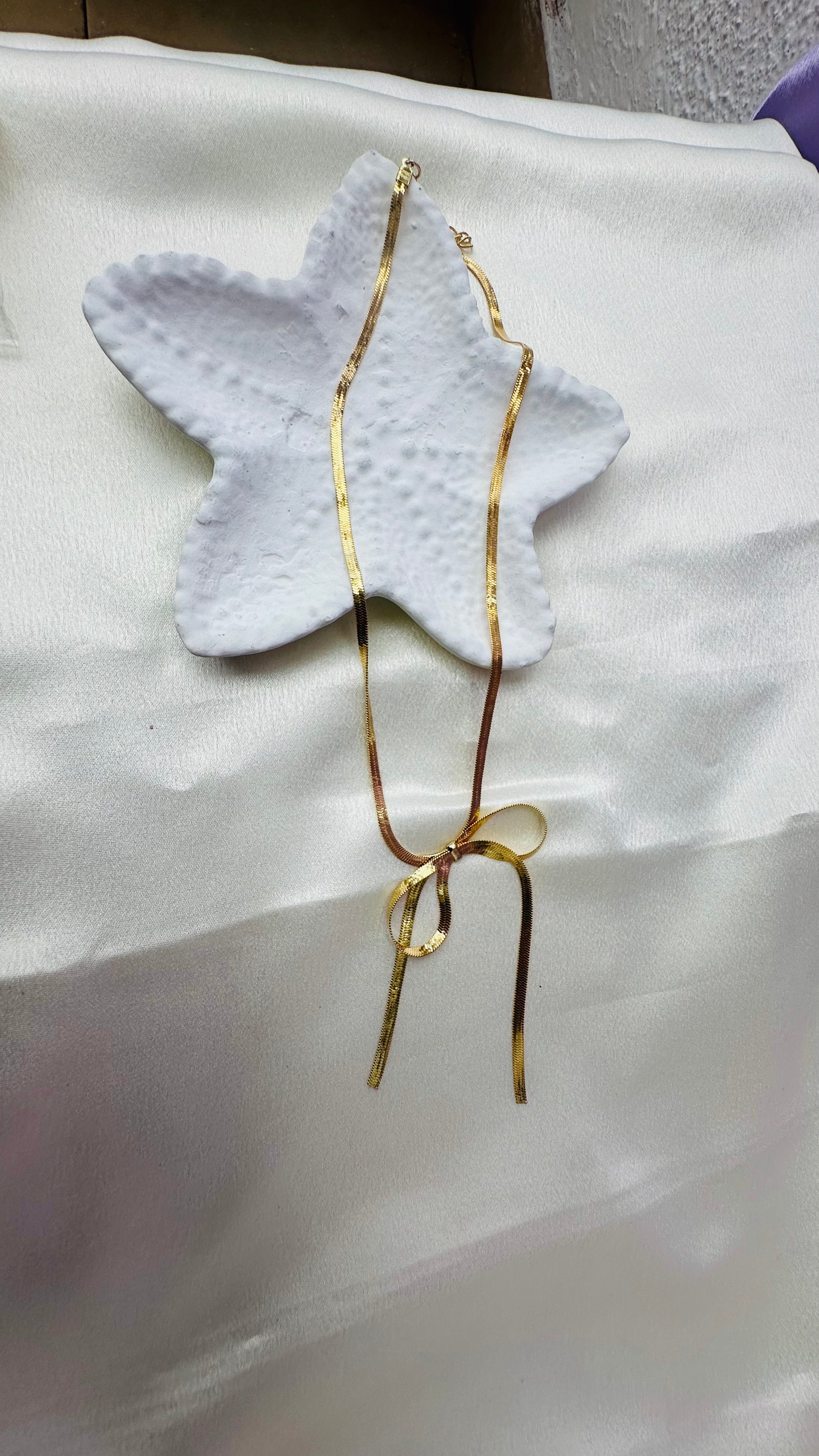 Bow Elegance necklace