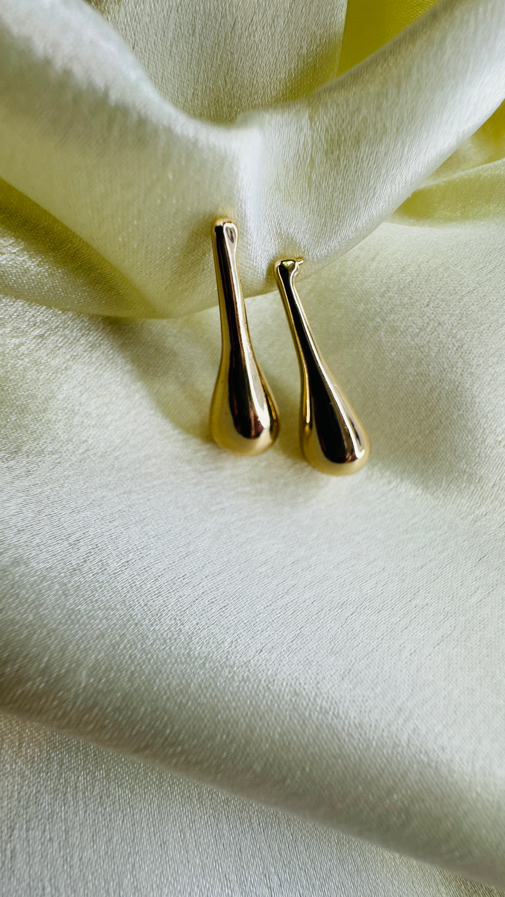 Liquid gold earrings