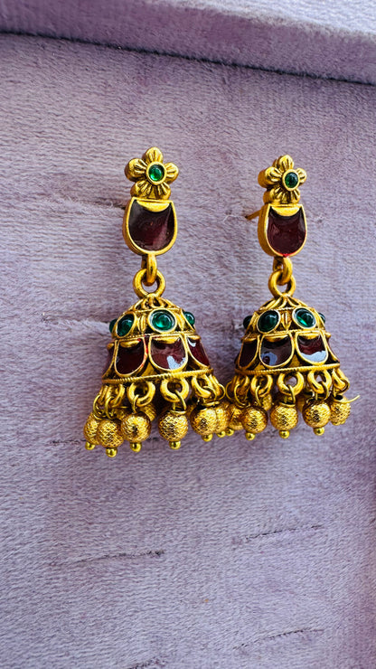 Zeenat-e-Mehfil Jhumka