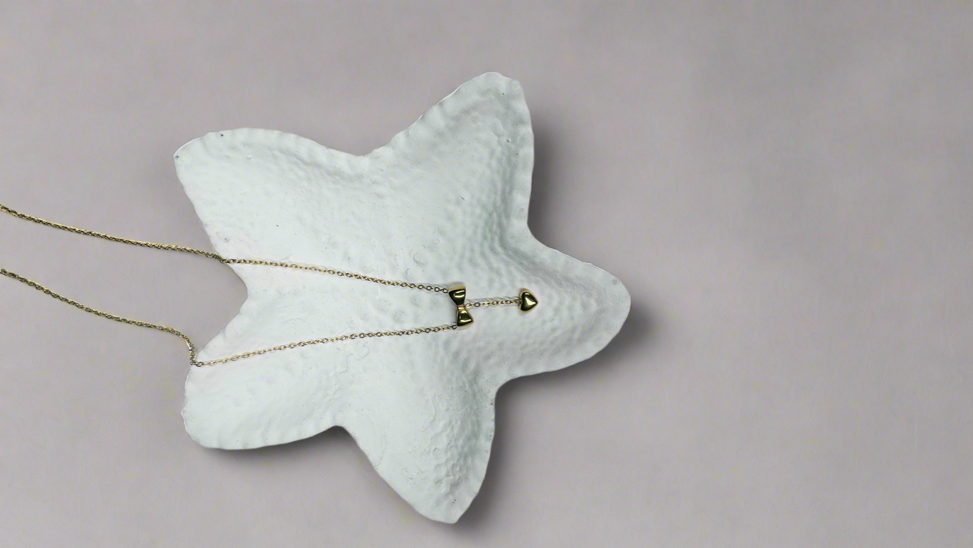 Tiny heartbeat necklace