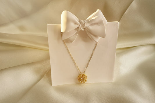 Magnetic Touch Necklace