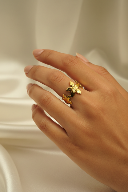Golden bloom ring