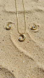 Crescent Sparkle necklace