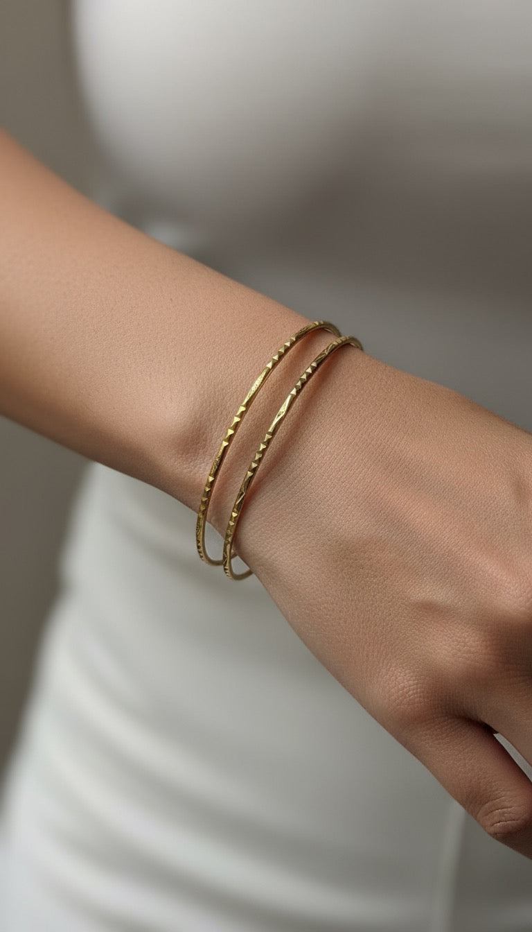 Classic Twin Bangles