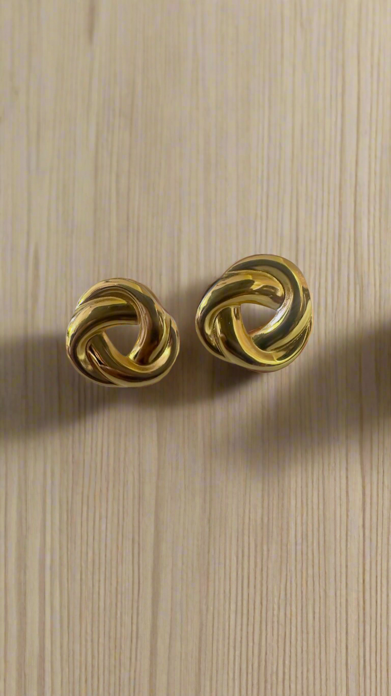 Knot Earrings