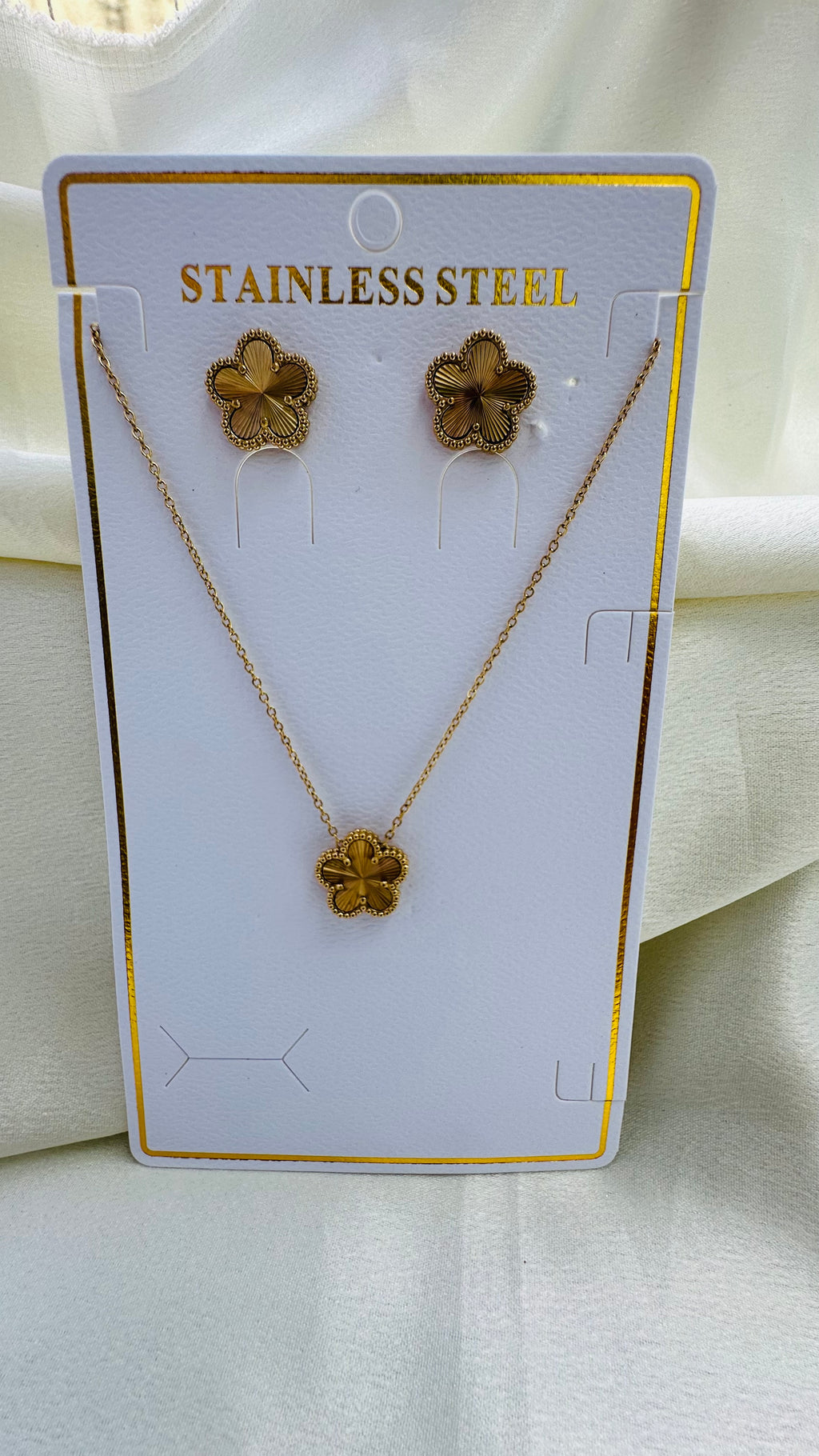 Textured Clover Jewelry