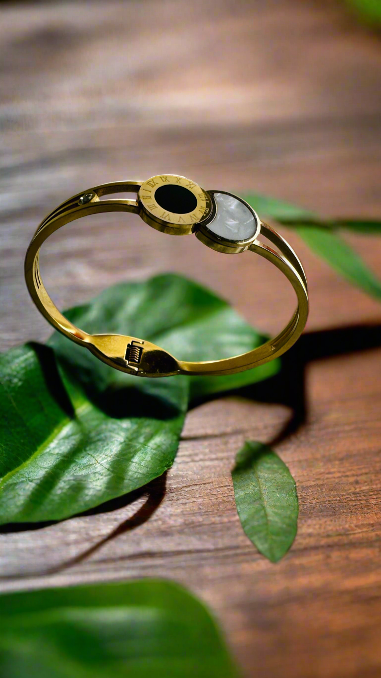 Golden Elegance Bracelet