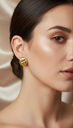 Golden Lattice Studs