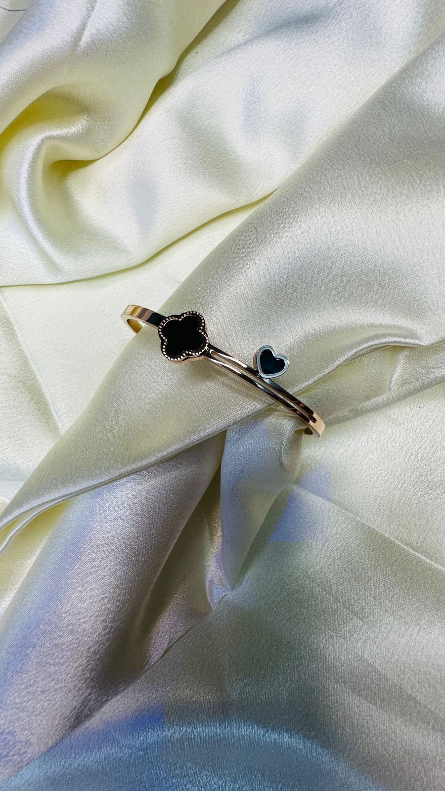 Black eternal heart 🖤